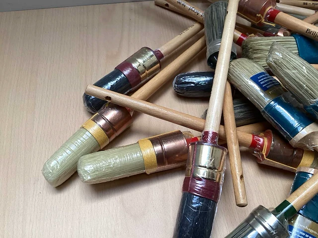 Mix kavel ronde en platte kwasten (30x) - afbeelding 7 van  7