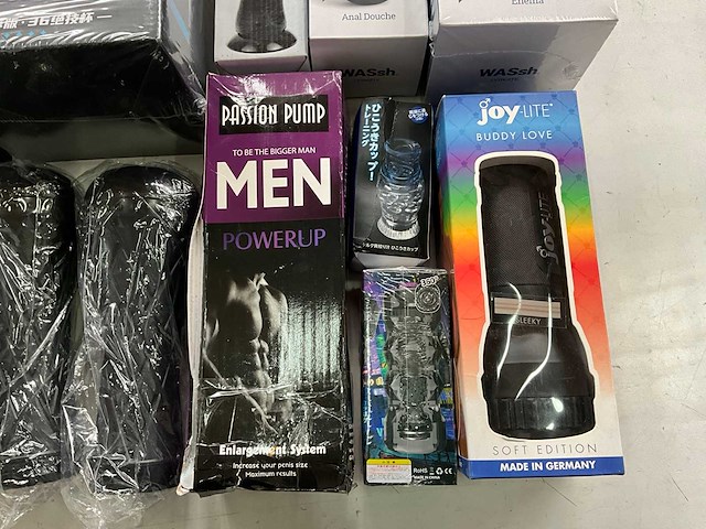 Mix kavel sex toys voor mannen - afbeelding 3 van  10