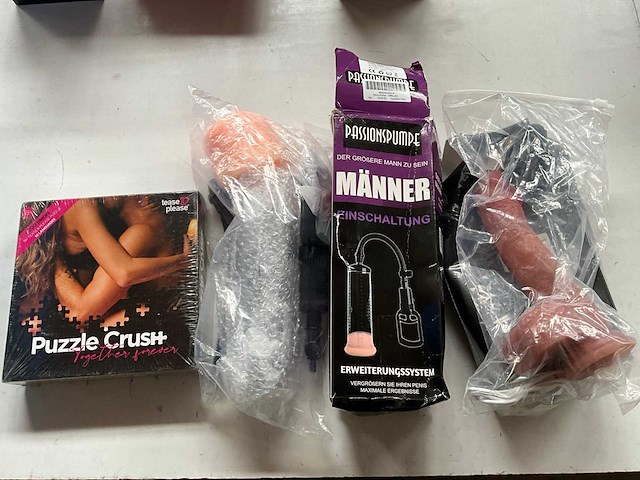 Mix kavel sex toys - afbeelding 1 van  6