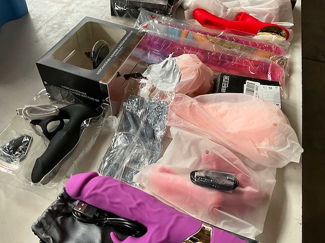 Mix kavel sex toys - afbeelding 2 van  11