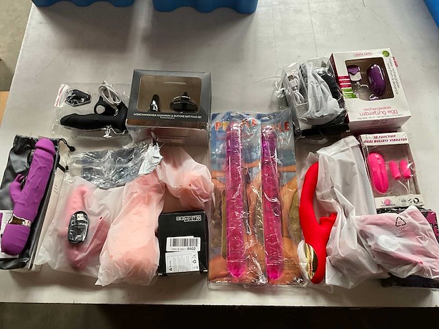 Mix kavel sex toys - afbeelding 1 van  11