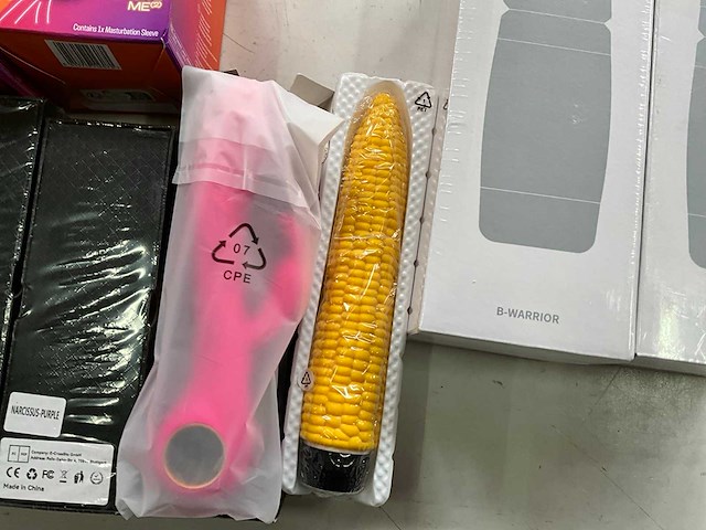 Mix kavel sex toys - afbeelding 4 van  8