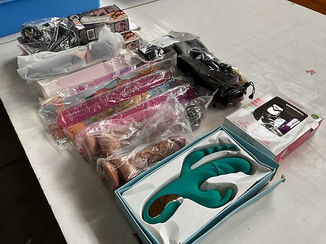 Mix kavel sex toys - afbeelding 7 van  7