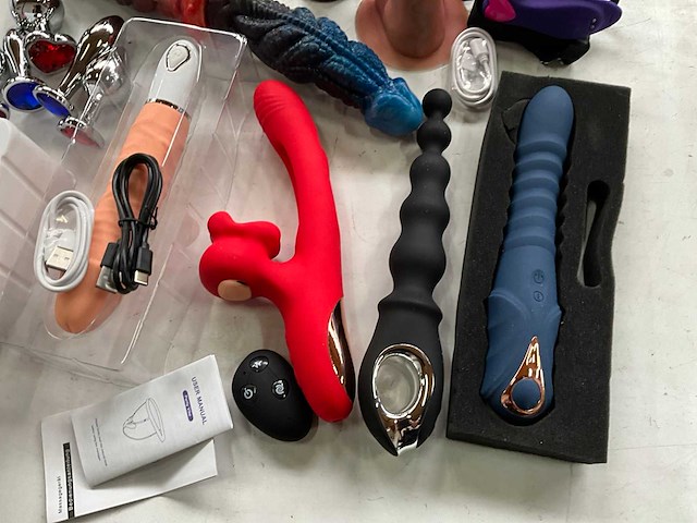 Mix kavel sex toys - afbeelding 2 van  7