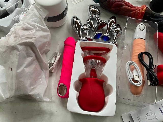 Mix kavel sex toys - afbeelding 4 van  7