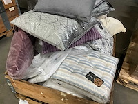 Mix kavel sierkussens en binnen kussens - afbeelding 2 van  6