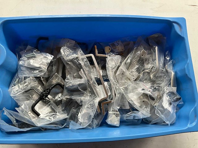 Mix kavel siro diverse metalen grepen en haken - afbeelding 5 van  5