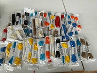 Mix kavel sneaker onderhoud producten & veters - afbeelding 6 van  9