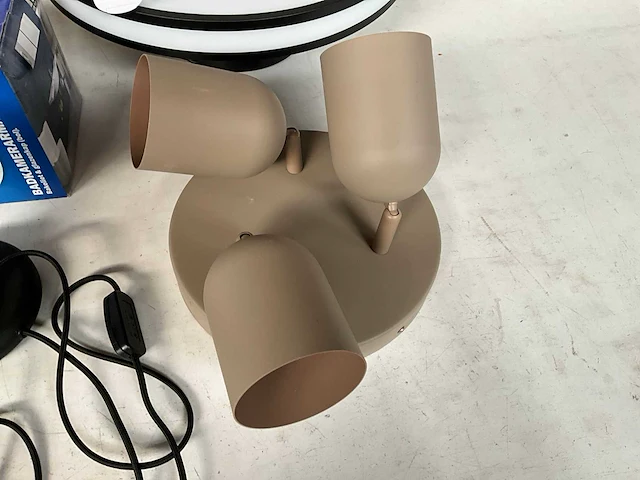 Mix kavel verlichting, retouren webwinkel - afbeelding 4 van  11