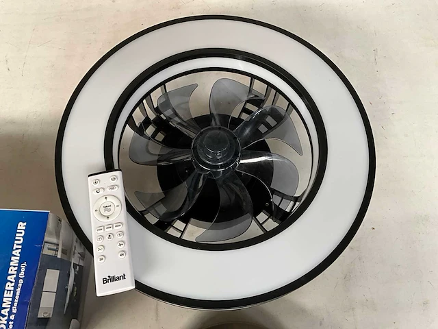 Mix kavel verlichting, retouren webwinkel - afbeelding 6 van  11