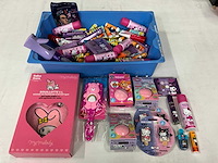 Mix kavel verzorgings producten kinderthema - afbeelding 1 van  8