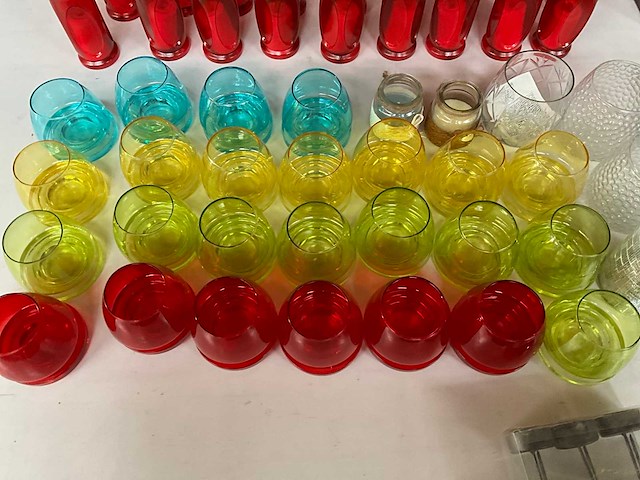 Mix kavel waxine licht houders en kaarsjes - afbeelding 7 van  13