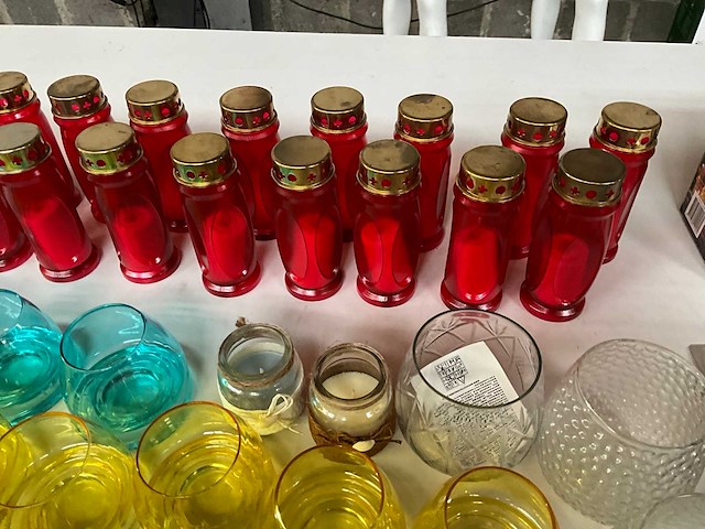 Mix kavel waxine licht houders en kaarsjes - afbeelding 9 van  13