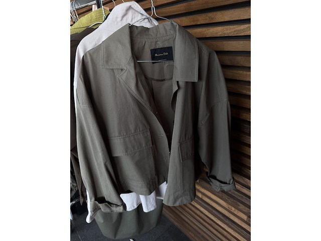 Mix kledij - afbeelding 6 van  7