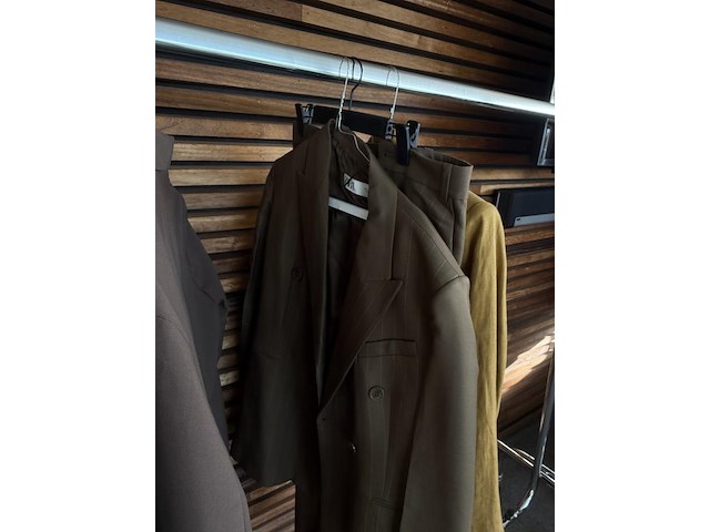 Mix kledij - afbeelding 8 van  10