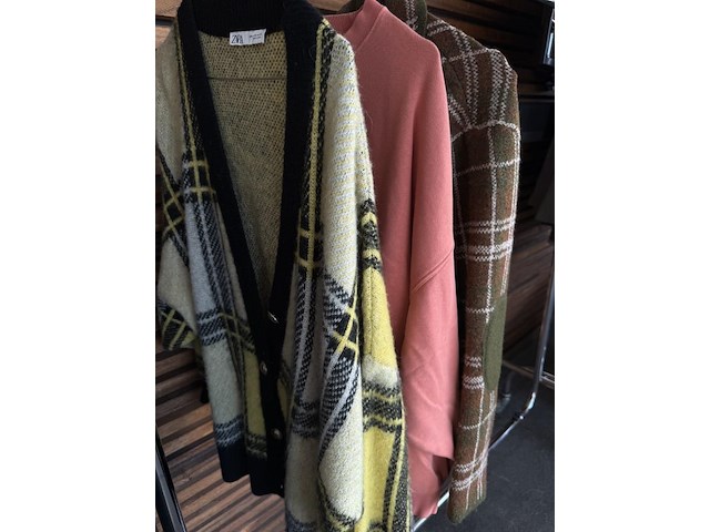 Mix kledij - afbeelding 2 van  5