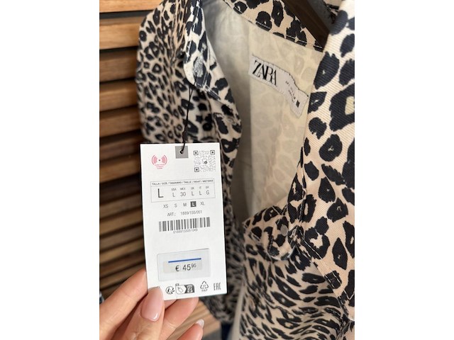 Mix kledij - afbeelding 5 van  8