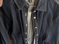 Mix kledij - afbeelding 8 van  8