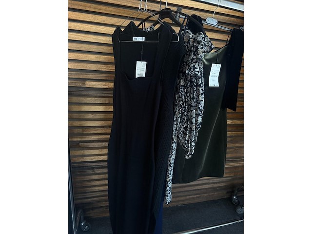 Mix kledij - afbeelding 2 van  8