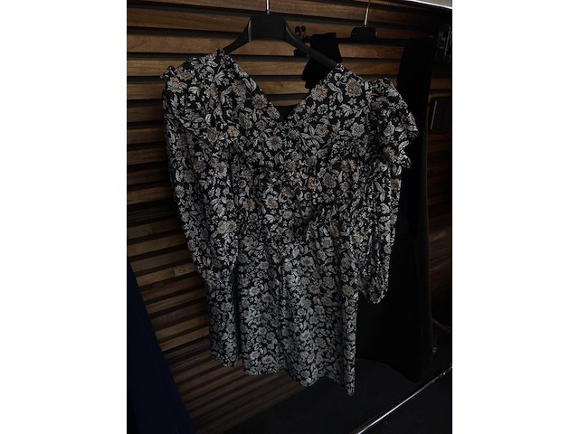 Mix kledij - afbeelding 6 van  8