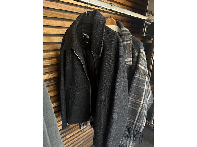 Mix kledij - afbeelding 4 van  7