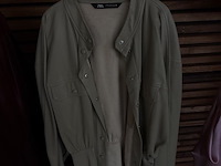 Mix kledij - afbeelding 3 van  12