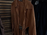 Mix kledij - afbeelding 7 van  12