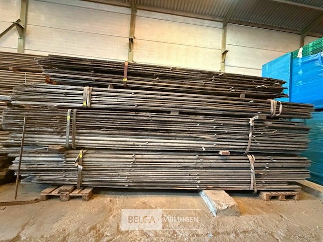 Mix pallet damwandhout - afbeelding 1 van  1