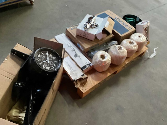 Mix pallet diversen retouren webwinkel - afbeelding 3 van  11