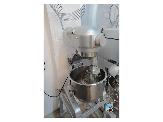 Mixer met standaard - afbeelding 7 van  13