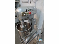 Mixer met standaard - afbeelding 11 van  13