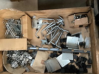 Mixkavel diverse ijzerwaren - afbeelding 1 van  6