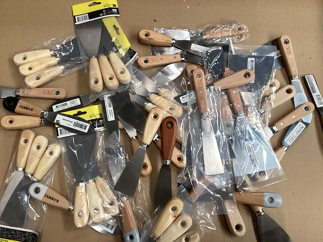 Mixkavel diverse plamuurmessen (54x) - afbeelding 1 van  5