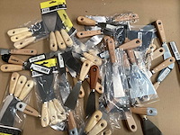 Mixkavel diverse plamuurmessen (54x) - afbeelding 1 van  5