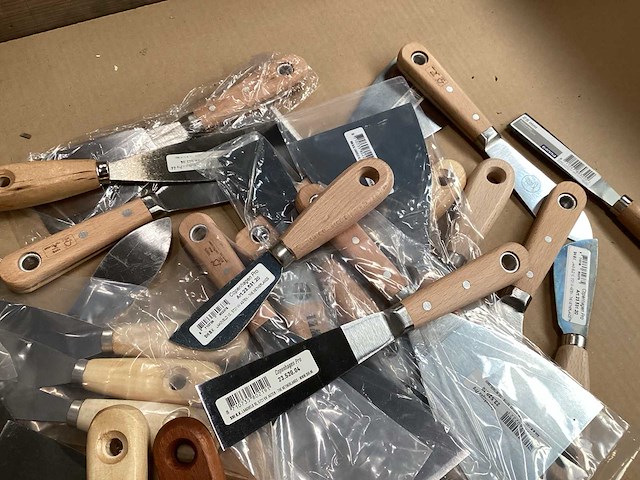 Mixkavel diverse plamuurmessen (54x) - afbeelding 5 van  5