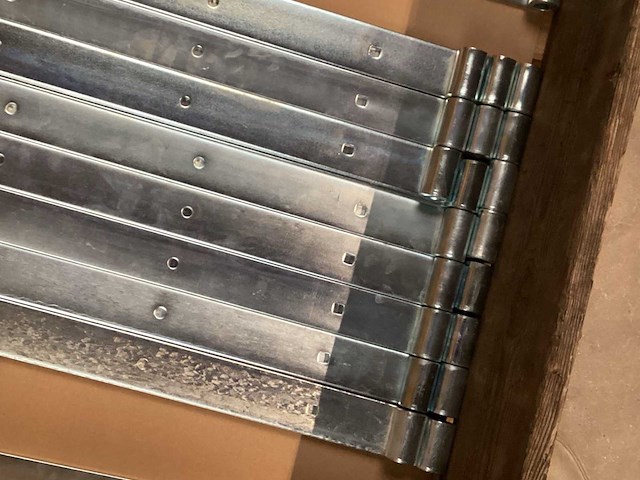 Mixkavel diverse poortscharnieren (94x) - afbeelding 4 van  5