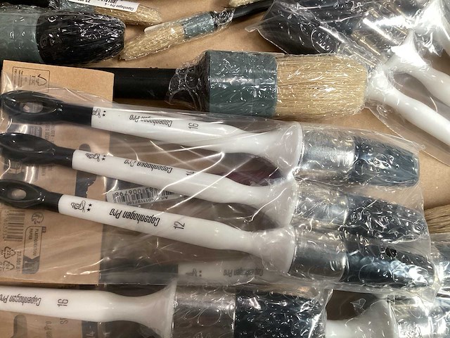 Mixkavel diverse ronde kwasten (99x) - afbeelding 2 van  6