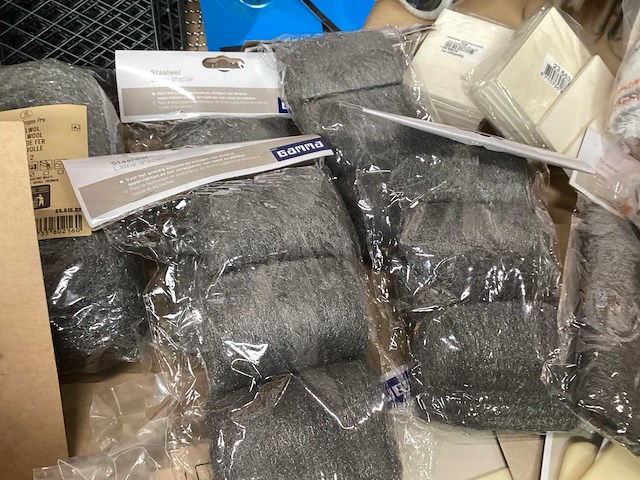 Mixkavel diverse schilder materialen - afbeelding 6 van  10