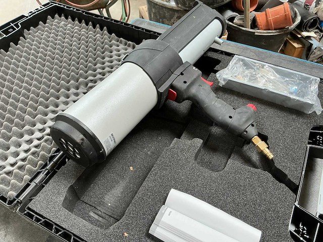 Mixpac dp2x400 pneumatische lijmdispenser - afbeelding 2 van  7