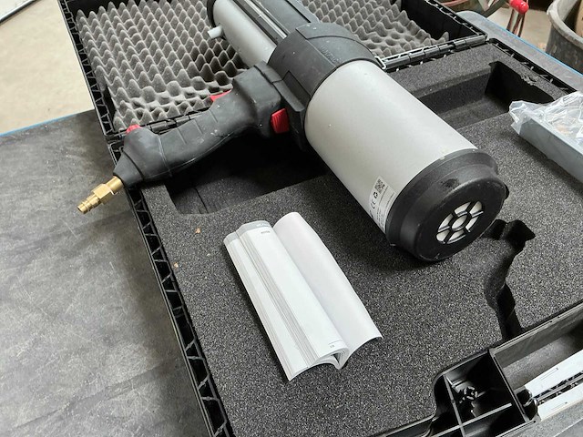 Mixpac dp2x400 pneumatische lijmdispenser - afbeelding 3 van  7