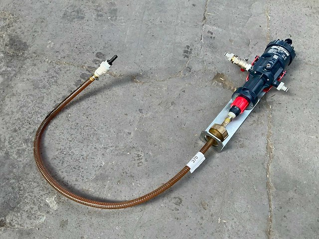 Mixtron mx300 doseerpomp - afbeelding 1 van  4