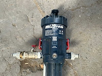Mixtron mx300 doseerpomp - afbeelding 3 van  4