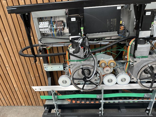 Mk 4 including 4 lcd screens - afbeelding 3 van  21