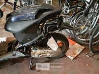 Mkb ovetto scooter wrak - afbeelding 3 van  5