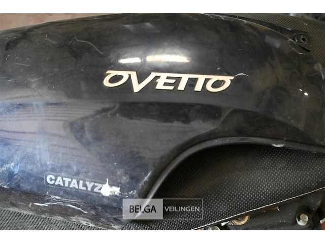 Mkb ovetto scooter wrak - afbeelding 4 van  5