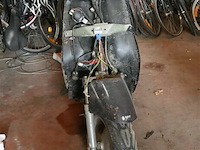 Mkb ovetto scooter wrak - afbeelding 5 van  5