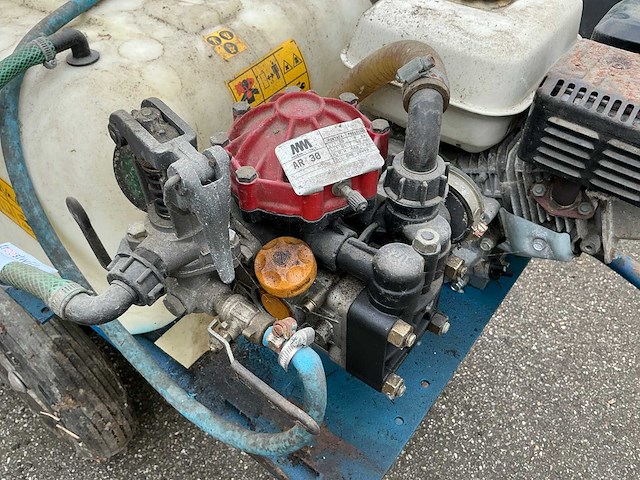 Mm ar30 spuitmachine - afbeelding 6 van  8