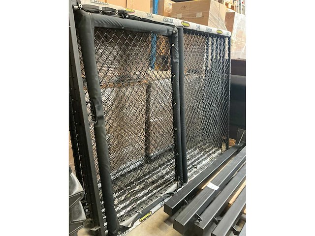 Mma cage - afbeelding 1 van  1