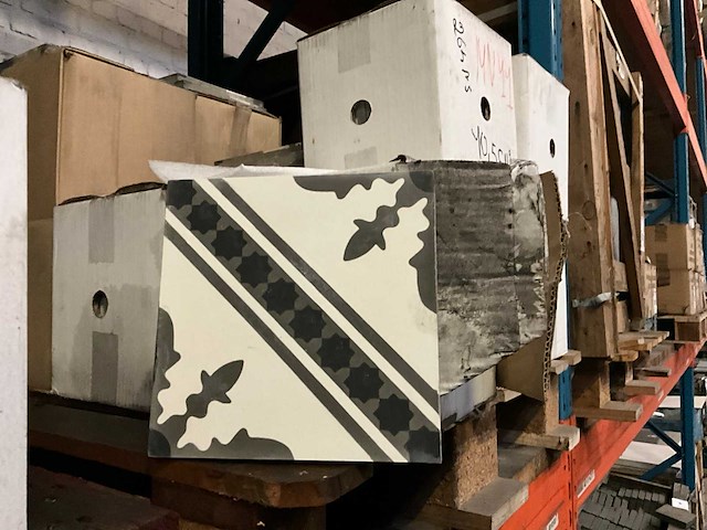 Mn11 béton vloertegel - afbeelding 1 van  2