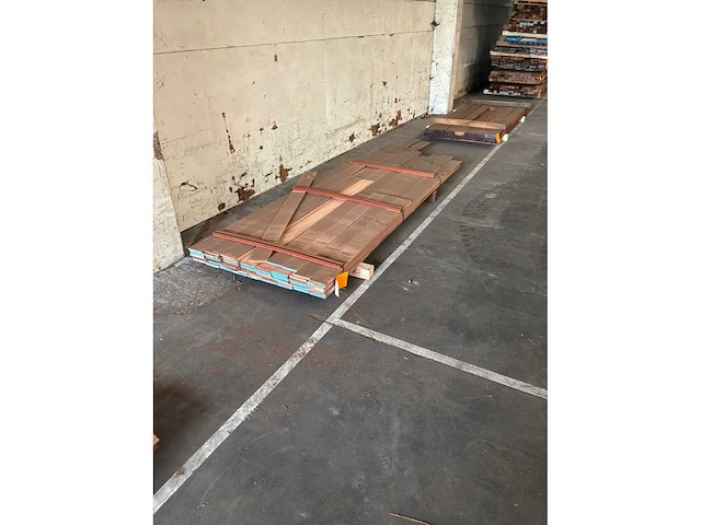 Moabi 15x110 hardhout - afbeelding 1 van  4